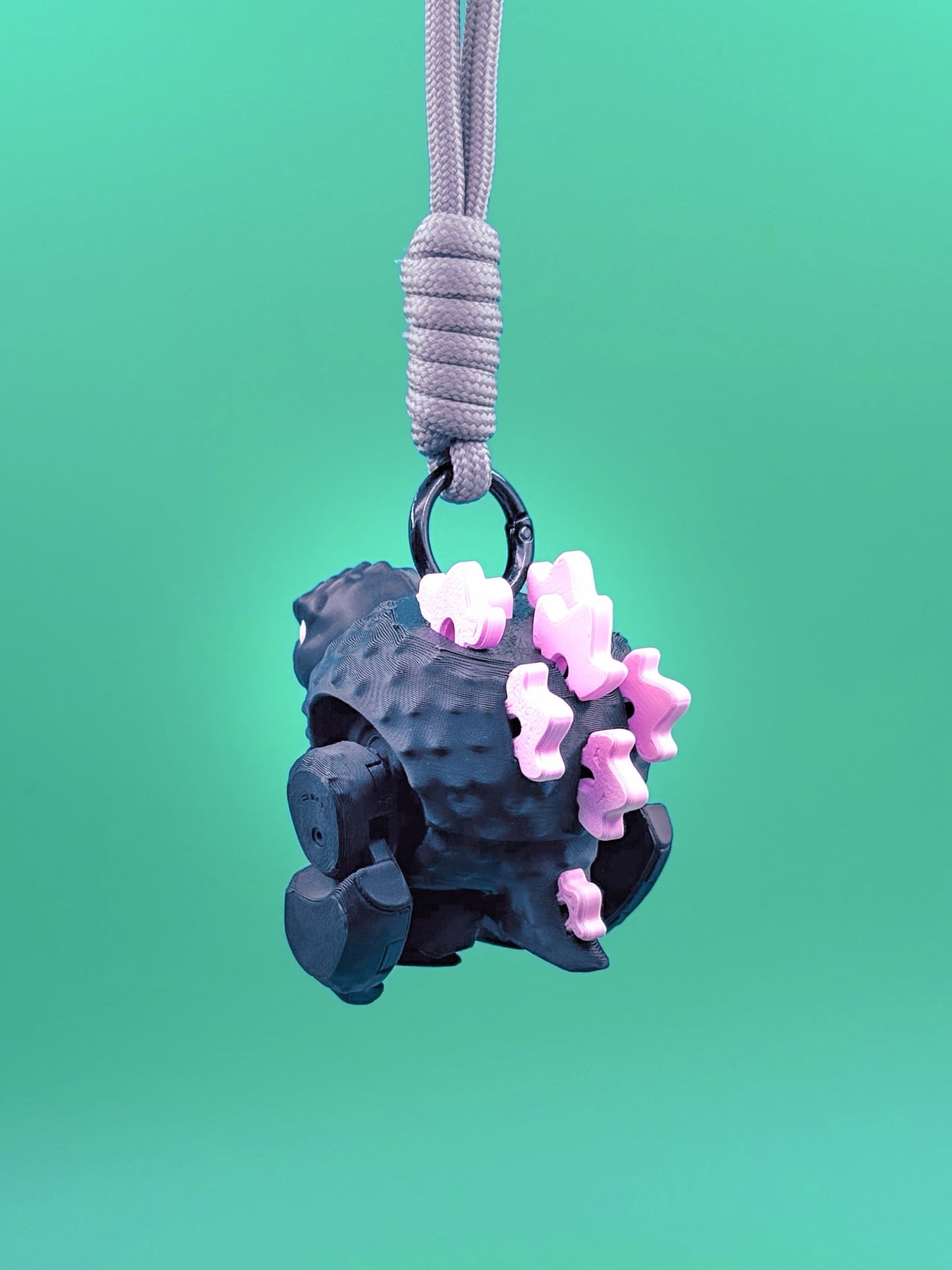 Kaiju model kit keychain_black