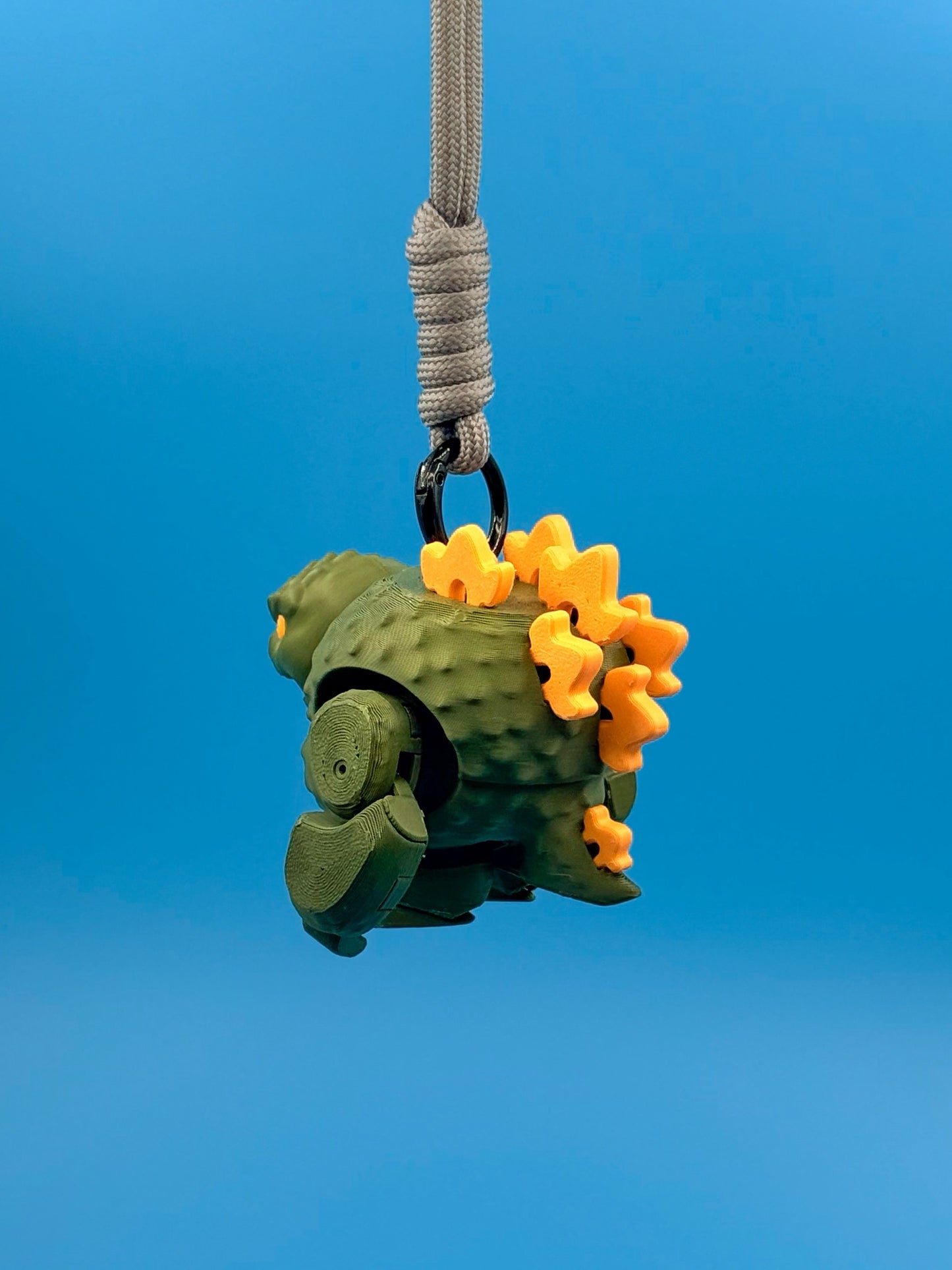 Kaiju model kit keychain_green